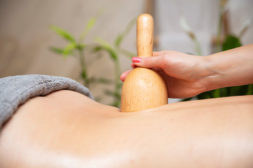 The Benefits of Aromatherapy and Massage Therapy: Using Essential Oils for Healing and Relaxation