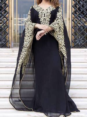 Kaftan Chic: Elegant Dresses for Muslim Women