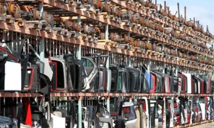 Benefits of Selling Your Junk Car to a Salvage Yard