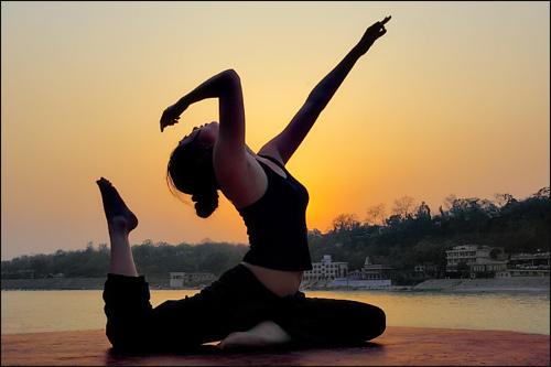 What to Expect from a Yoga Retreat in Rishikesh A Comprehensive Guide?