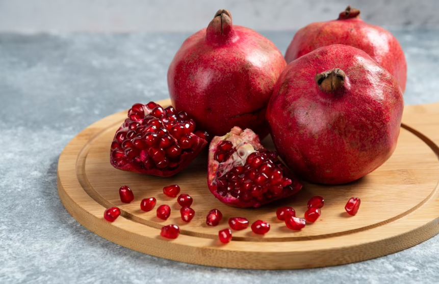 Healthcare: Does Pomegranate Good for Men & Women?