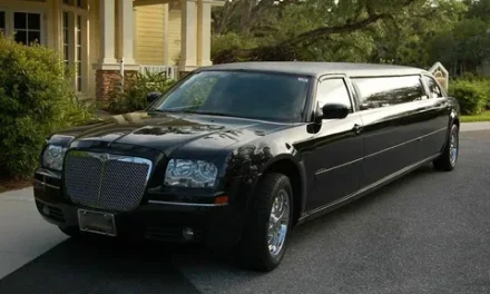 How To Choose The Right Hopedale MA Limo Service For Your Prom Night